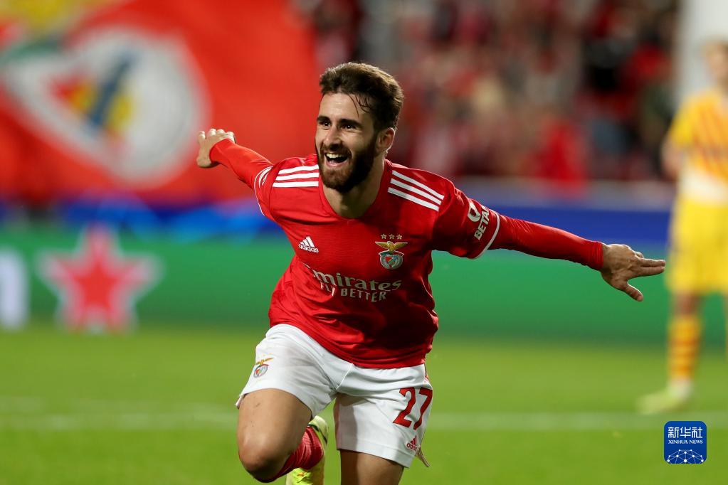 开云体育网页版入口-巴塞罗那内部会议纪要流出：国际比赛日主帅复盘；葡超使命明确；轮换策略成焦点的简单介绍